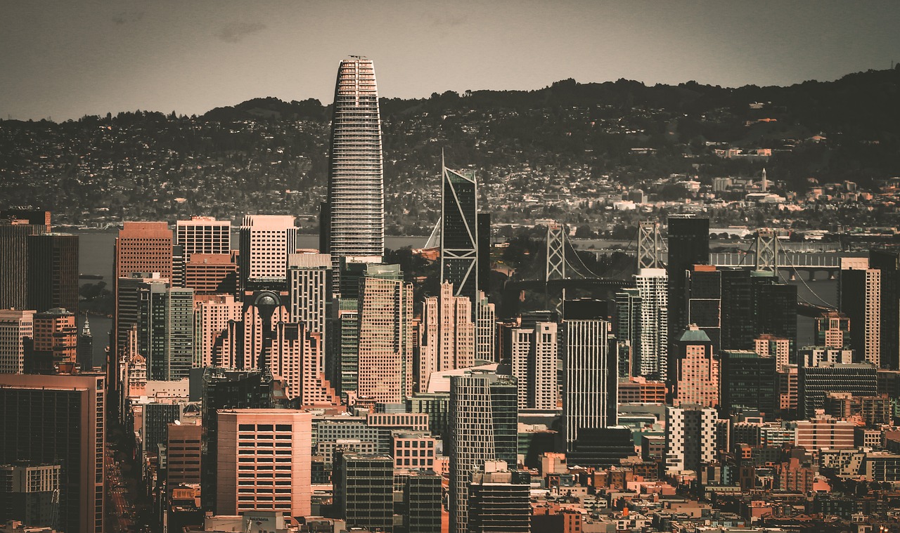 海海港的攻 海海港的攻