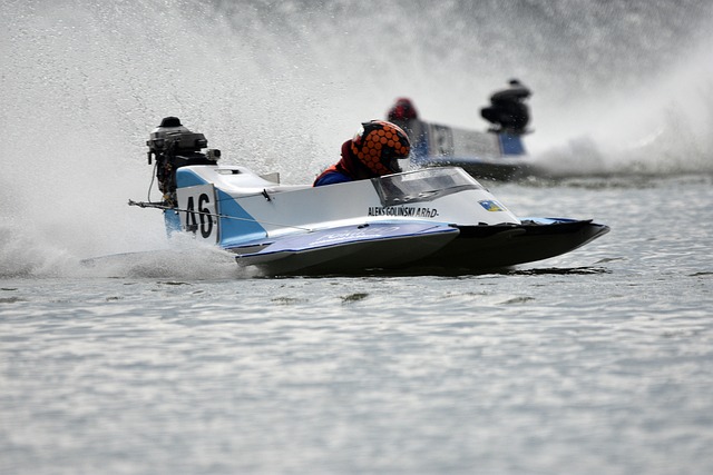 在此背景下 在此背景下